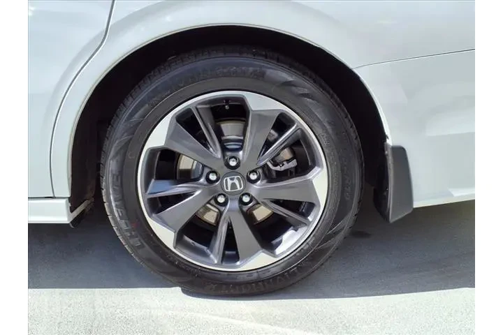$34679 : Honda Odyssey 2023 Elite 4dr image 7