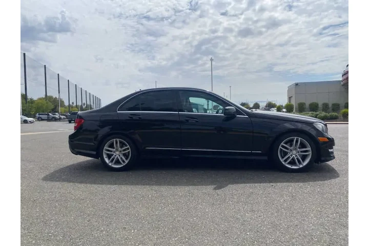 $9995 : 2012 Mercedes-Benz C-Class C image 9