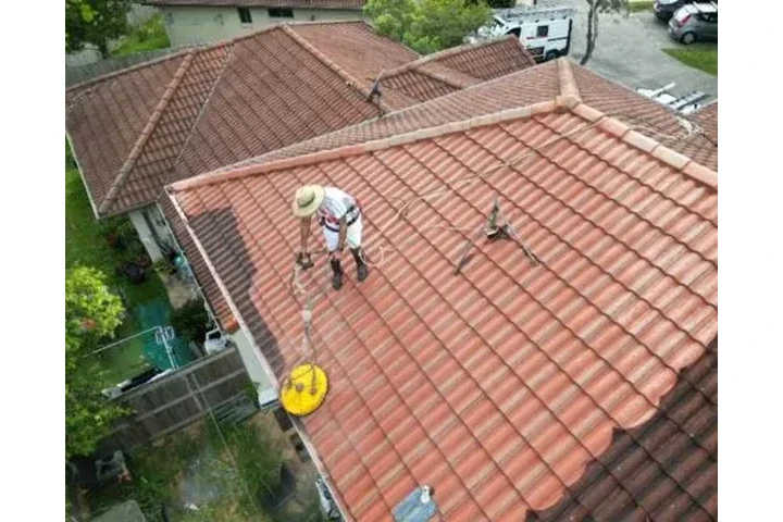 Zagros Roofing & Painting image 5