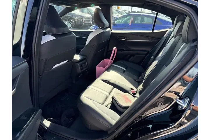 $28991 : Toyota Camry 2025 SE 4dr Sed image 8