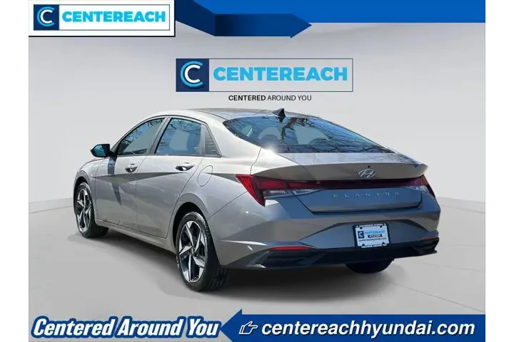 $20985 : Hyundai ELANTRA 2023 SEL 4dr image 6