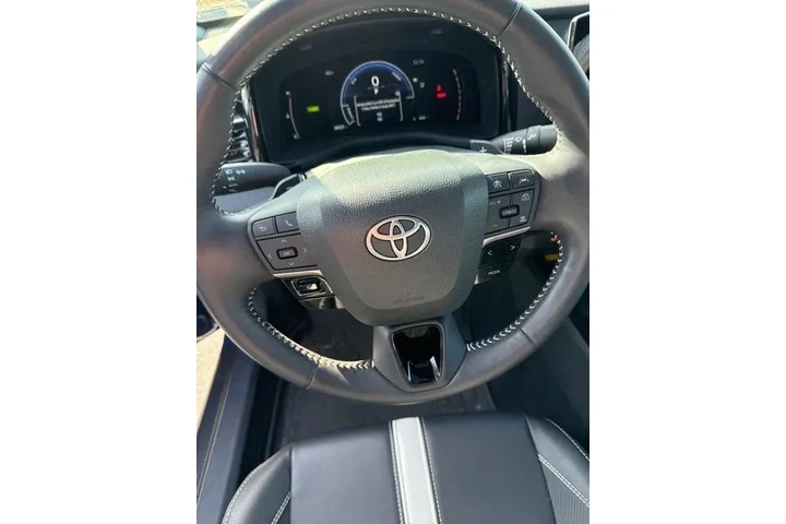 $31174 : Toyota Camry 2025 SE 4dr Sed image 10