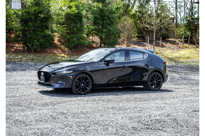 $19995 : Mazda Mazda3 Hatchback 2022 image 3