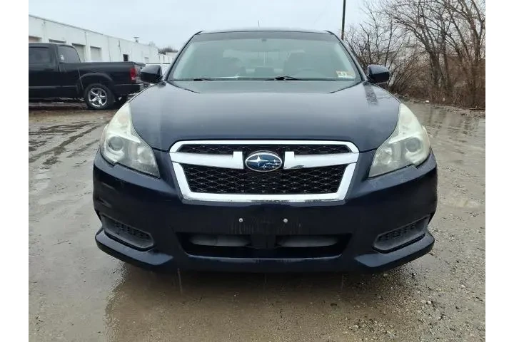 $10500 : Subaru Legacy 2013 AWD 2.5i image 2