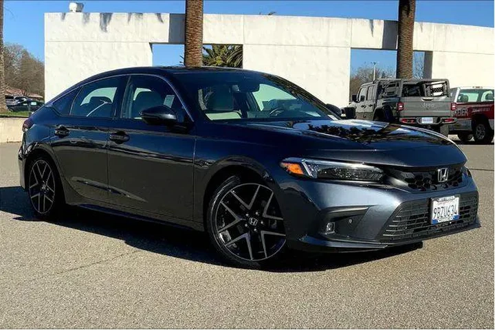 $27985 : Honda Civic 2022 Sport Touri image 2