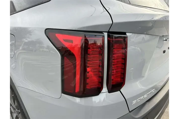 $26958 : Kia Sorento 2023 AWD X-Line image 9