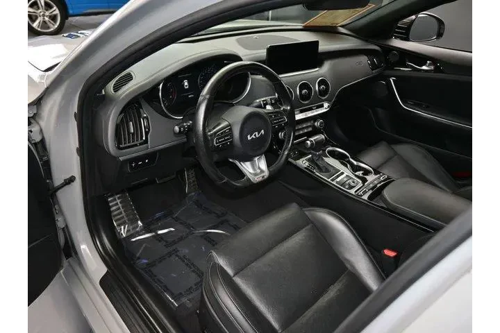 $17899 : Kia Stinger 2022 GT-Line 4dr image 10
