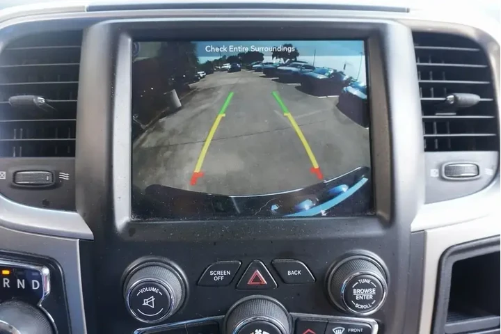 $17988 : Ram 1500 2018 4x2 SLT 4dr Qu image 9