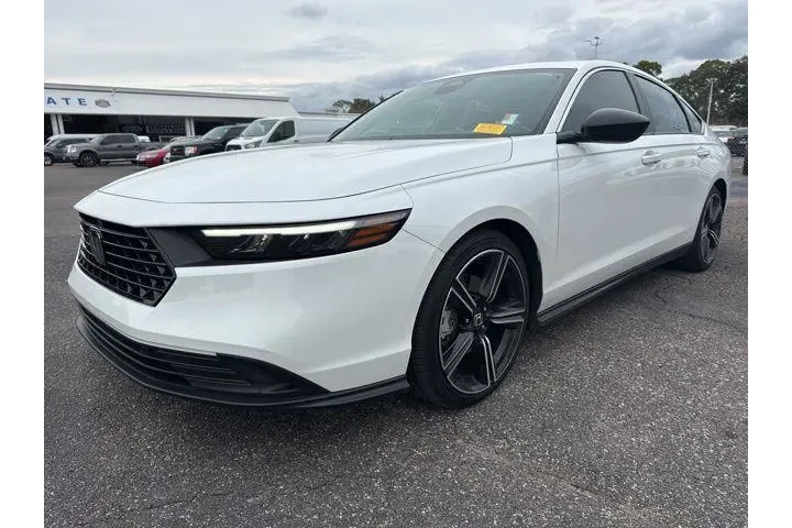 $24998 : Honda Accord Hybrid 2025 Spo image 2