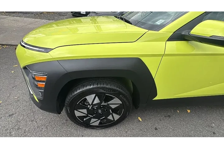 $24475 : Hyundai KONA 2024 AWD SEL 4d image 10