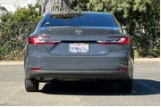Toyota Camry 2025 LE 4dr Sed thumbnail