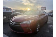 2017 Camry SE thumbnail