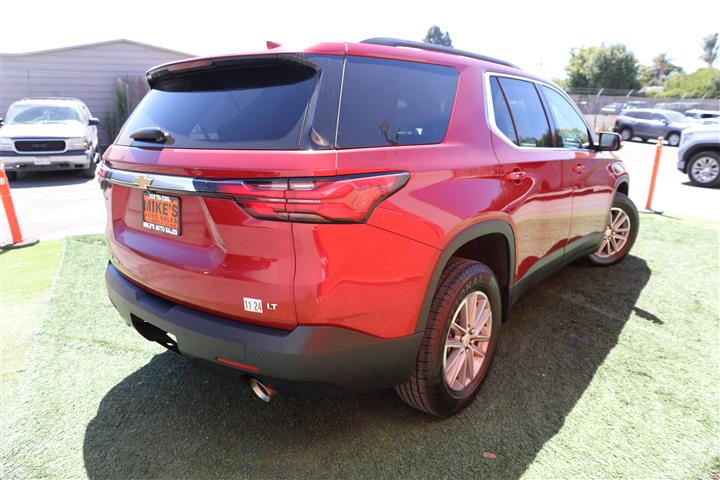 $32999 : 2023 CHEVROLET TRAVERSE LT image 5