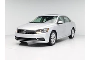 $14599 : Volkswagen Passat 2018 2.0T thumbnail