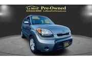 $6995 : 2011 Soul + 4-Door Wagon thumbnail