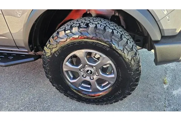 $37899 : Ford Bronco 2023 4x4 Big Ben image 10