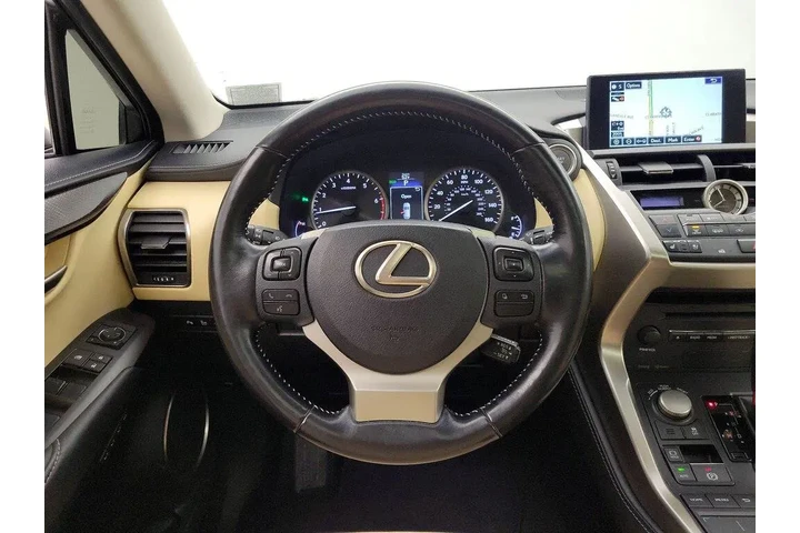 $22998 : Lexus NX 200t 2017 4dr Cross image 10