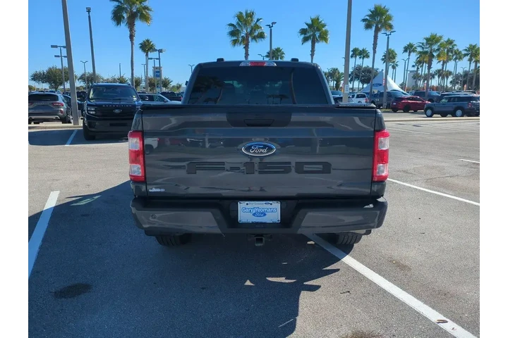 $31974 : Ford F-150 2021 4x2 XL 4dr S image 5