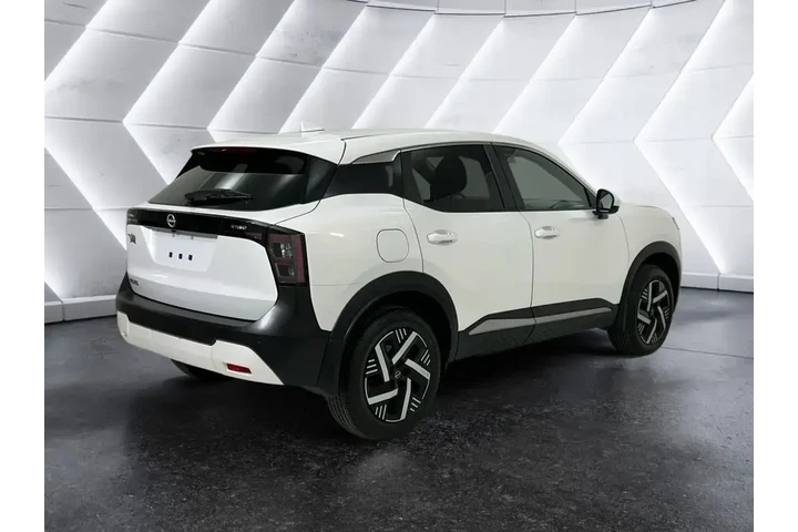 $20891 : Nissan Kicks 2025 SV 4dr Cro image 4