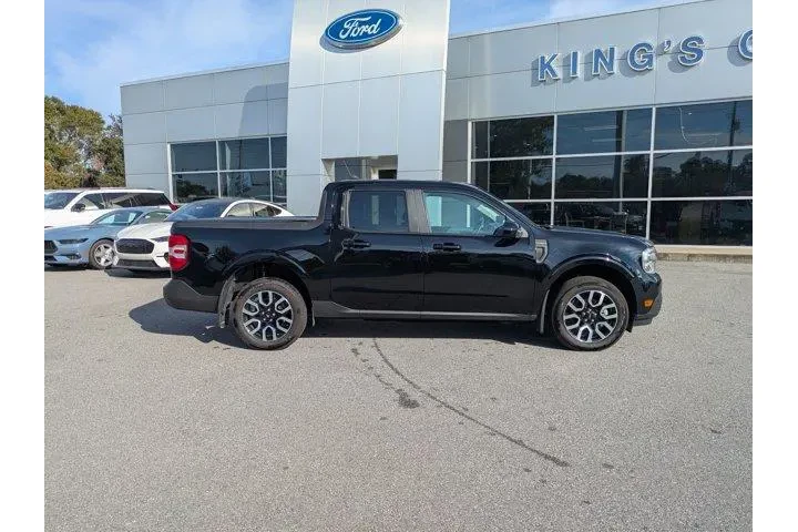 $31900 : Ford Maverick 2023 Lariat 4d image 2