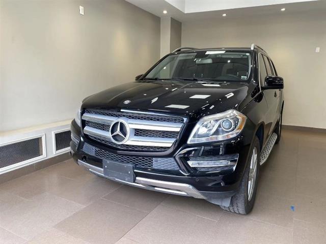 $23999 : Used 2013 GL-Class 4MATIC 4dr image 1