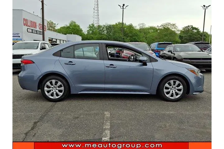 $19928 : Toyota Corolla 2023 LE 4dr S image 6