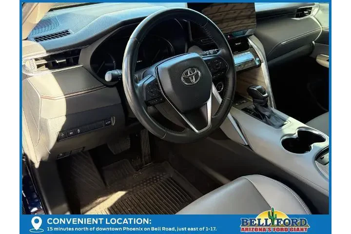 $35188 : Toyota Venza 2024 AWD LE 4dr image 9