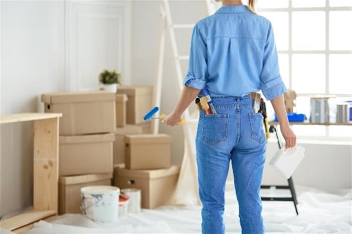 Professional Moving Out Clean image 1