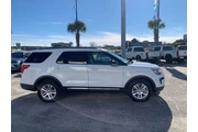 $18794 : Ford Explorer 2018 XLT 4dr S thumbnail