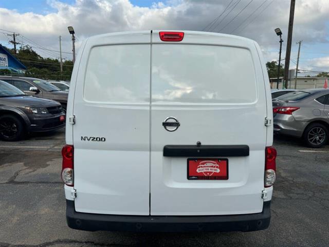 $13999 : 2016 NV200 S image 7