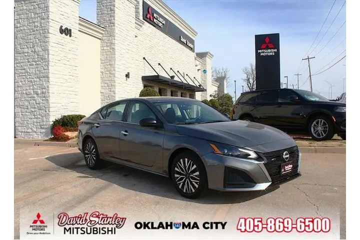$19988 : Nissan Altima 2025 2.5 SV 4d image 1
