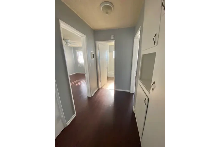 $1825 : APTOS DE 1/RECÁMARA image 4