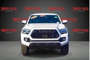 $37945 : Toyota Tacoma 2023 4x4 TRD O thumbnail