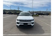 $22998 : Jeep Compass 2022 4x4 Sport thumbnail