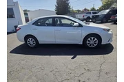 $15950 : Toyota Corolla 2014 LE Eco 4 thumbnail