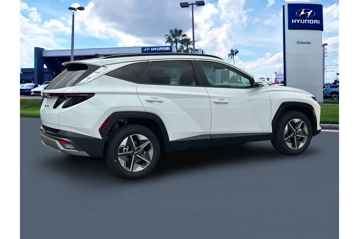 $28998 : Hyundai TUCSON 2025 SEL Conv image 8
