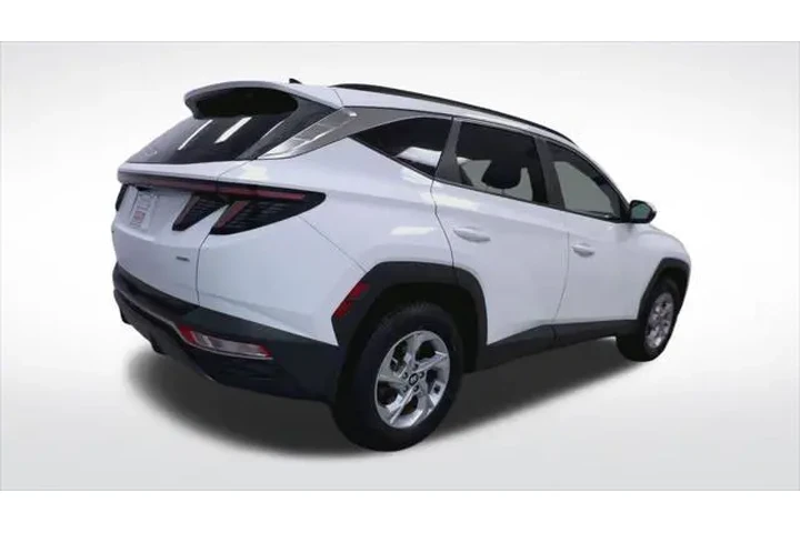 $25925 : Hyundai TUCSON 2023 AWD SEL image 8