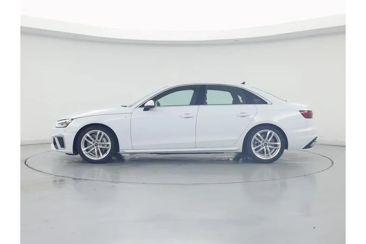 $31998 : Audi A4 2023 AWD quattro S l image 3