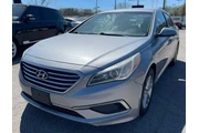 $6900 : 2016 Sonata thumbnail