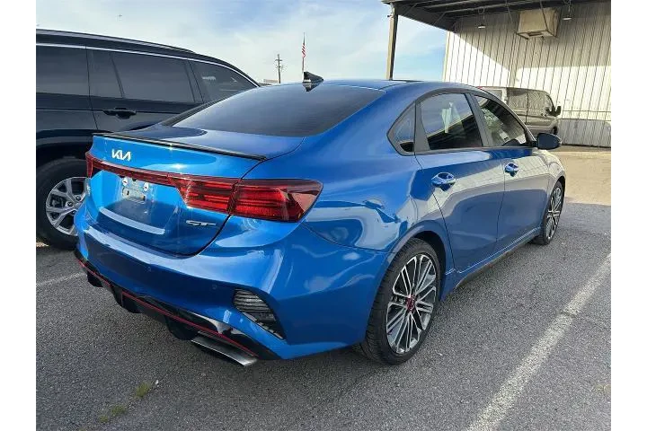 $20997 : Kia Forte 2023 GT 4dr Sedan image 4