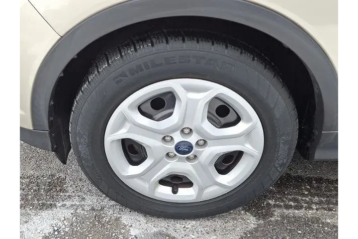 $11977 : Ford Escape 2017 S 4dr SUV image 10