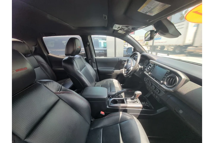 2021 Toyota Tacoma Double Cab image 4