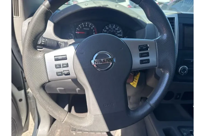 $17900 : Nissan Frontier 2017 4x2 S 4 image 9