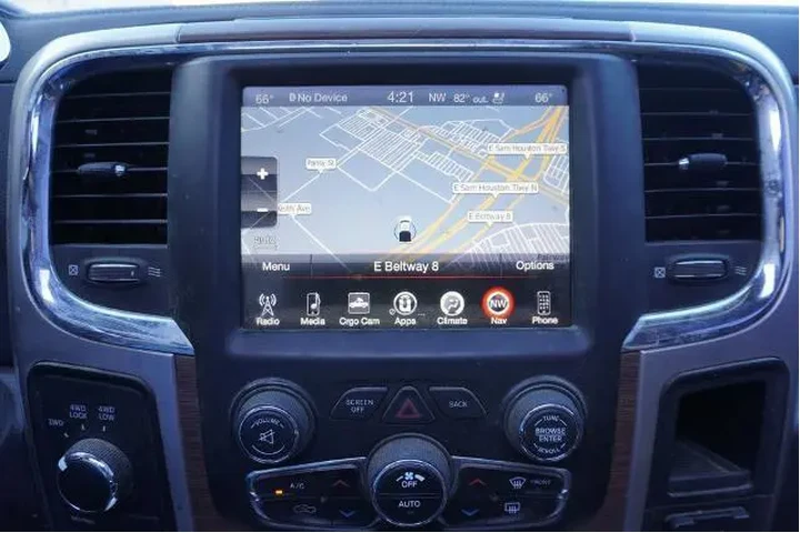 $39888 : Ram 2500 2017 4x4 Laramie 4d image 10