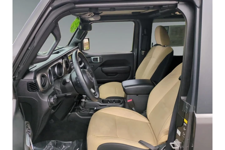 $29350 : Jeep Wrangler 2021 4x4 Sport image 9