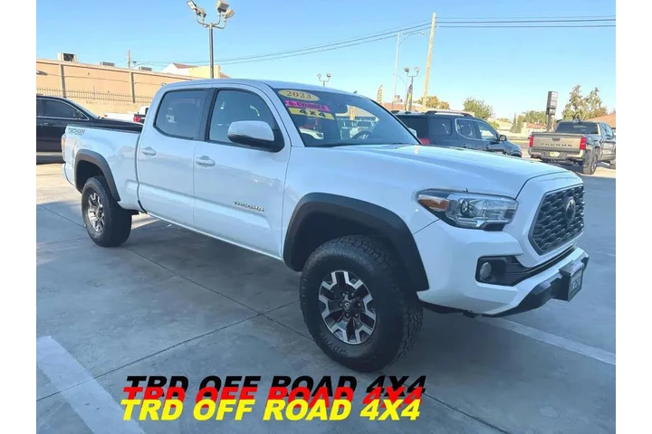 $38684 : Toyota Tacoma 2023 4x4 TRD O image 1