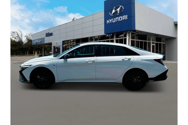 $22900 : Hyundai ELANTRA 2024 N Line image 3