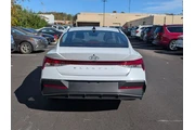 $19944 : Hyundai ELANTRA 2024 SEL 4dr thumbnail