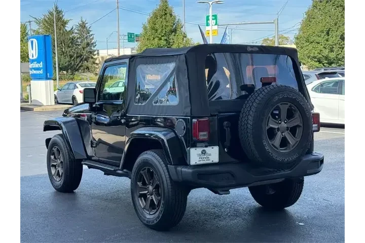$21898 : Jeep Wrangler JK 2018 4x4 Sp image 9