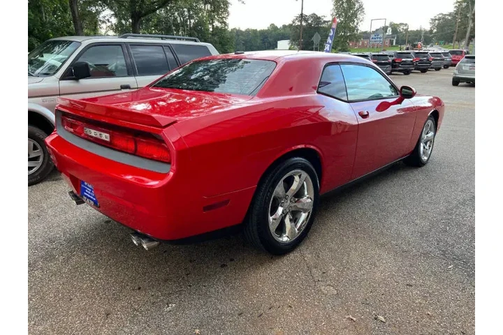 $11999 : 2014 Challenger SXT image 6